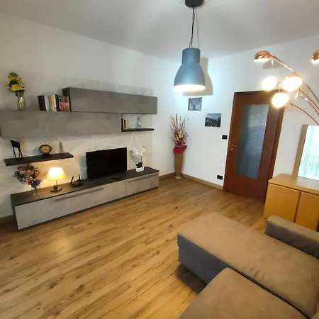 La Casa Dello Zio Pollo Dogliani