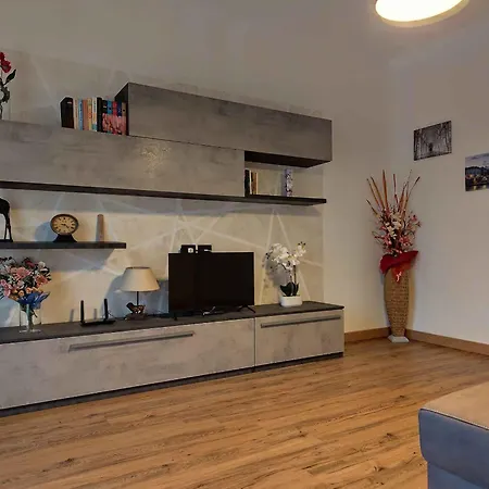 La Casa Dello Zio Pollo Dogliani