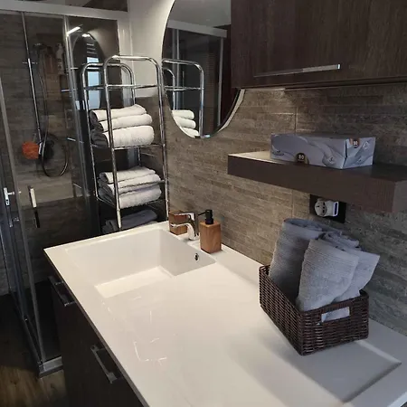 Apartamento La Casa Dello Zio Pollo Dogliani
