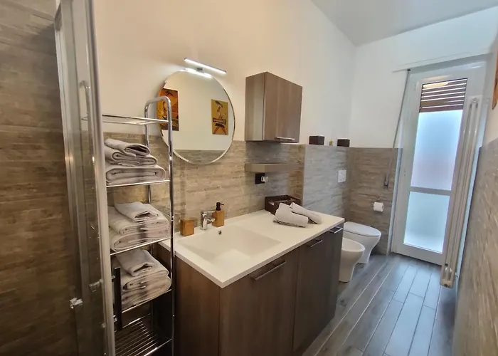 La Casa Dello Zio Pollo Dogliani